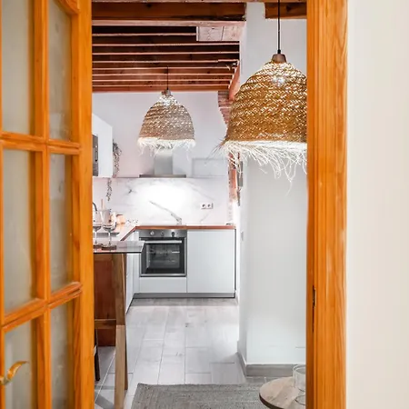Touch My Heart Center By Namaste Elite Apartment