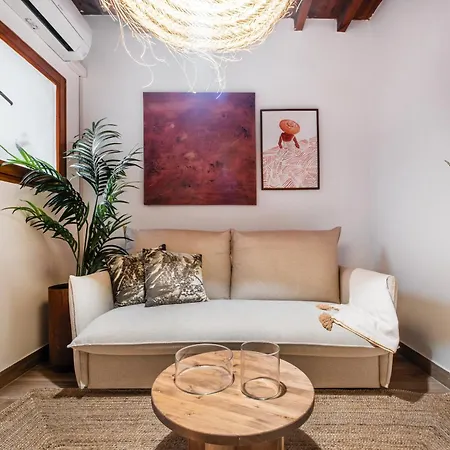 Apartment Touch My Heart Center By Namaste Elite